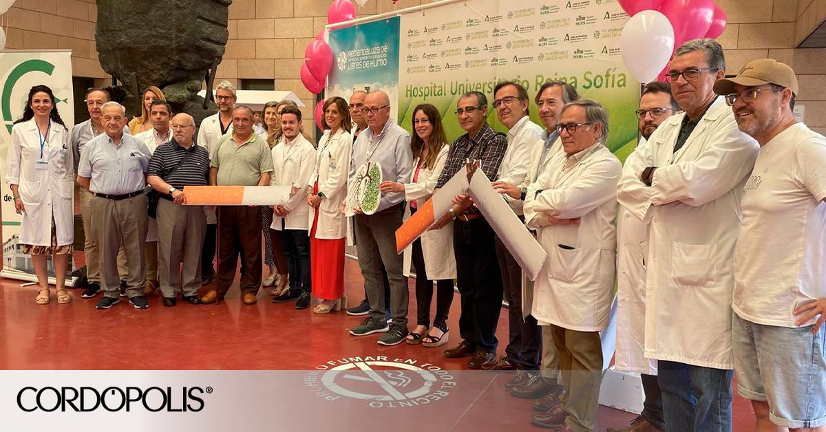 The Reina Sofía Hospital insists on the enormous negative impact of smoking on health